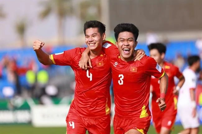 Liên hệ hỗ trợ khách hàng của 77 ball bet